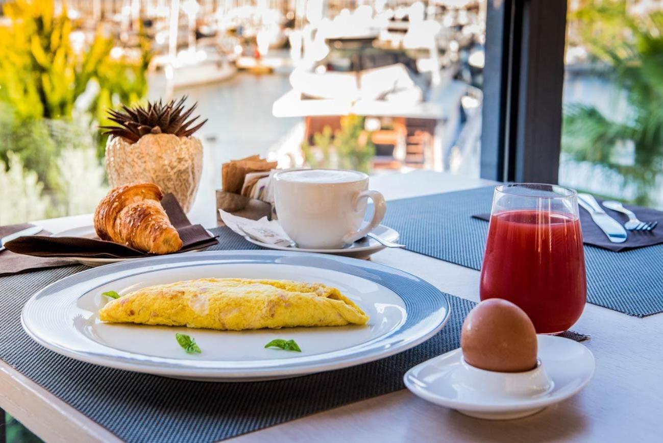 Elegance Boutique Suites Valverde  Εξωτερικό φωτογραφία